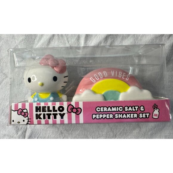 Hello Kitty Good Vibes Rainbow Salt‎ Pepper Set NEW Sanrio Cuteness X 💯 - Picture 1 of 5